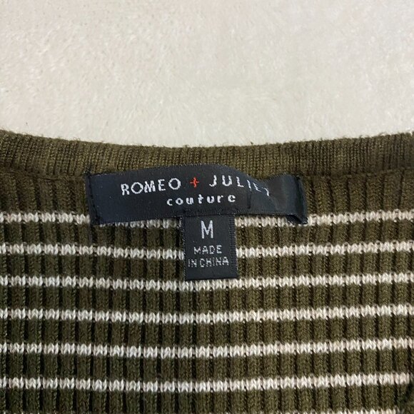 Romeo and Juliet Couture Olive Tan lace Up Long Sleeve Top Rayon - Size Medium - Picture 4 of 9